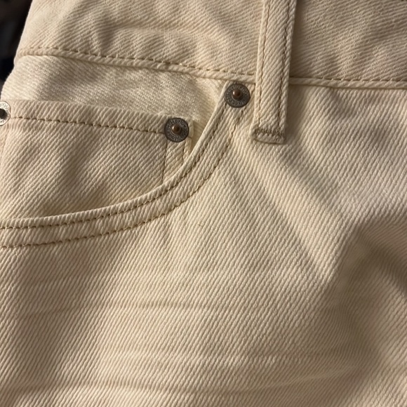 House of Harlow High Rise Mom Shorts Raw Hem Beige NWT Sz 29 - Picture 8 of 9